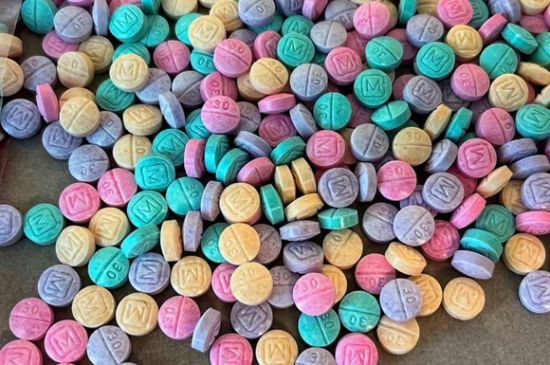 Sen. Moran joins colleagues in introducing bill to counter fentanyl-laced pill production